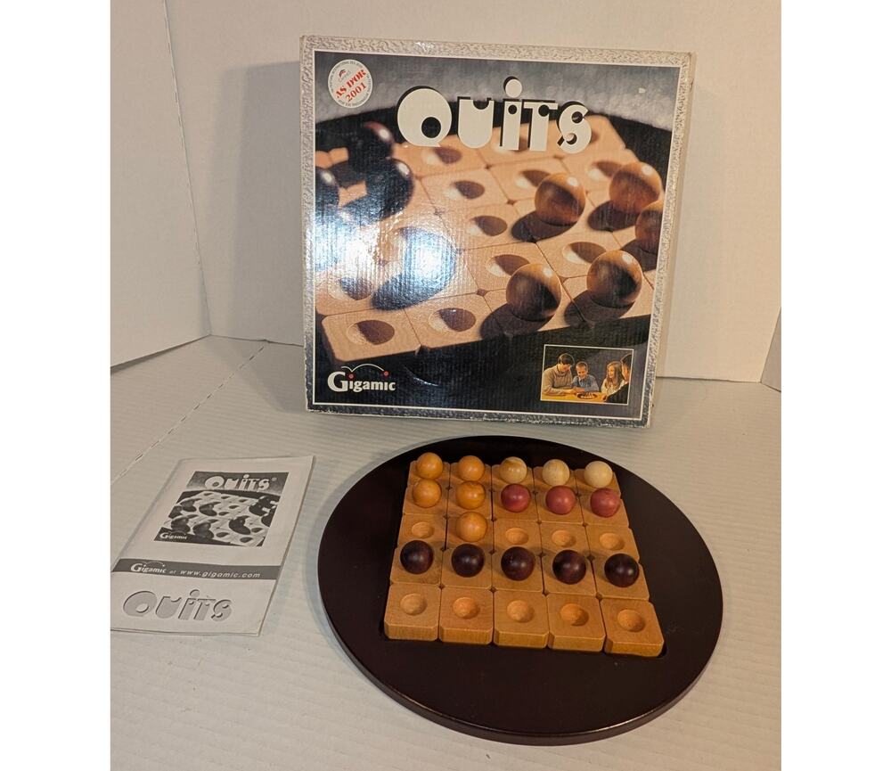 Quits Game by Gigamic The Shifty Strategy Game Wooden Marbles - Complete!